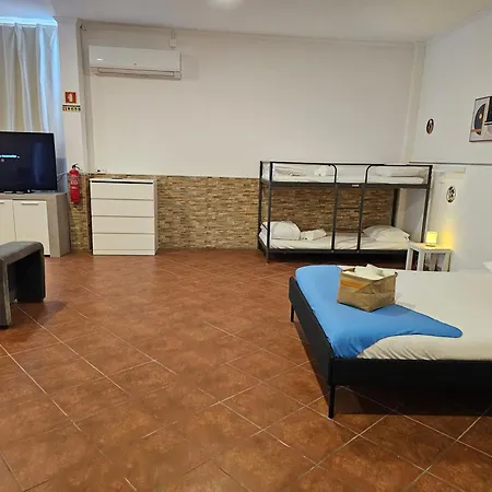 Blife Montya Private Homestay szállás Faro