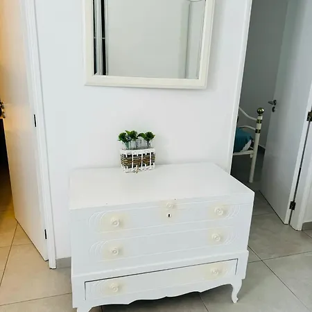 Blife Montya Private